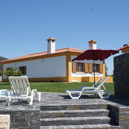 Maison d'hôtes Casa Da Eira Em Dornes - Casa De Campo Familiar Com Piscina Extérieur photo